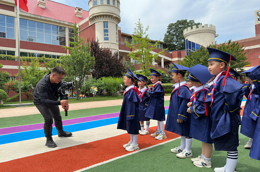西安幼儿园毕业合影拍摄